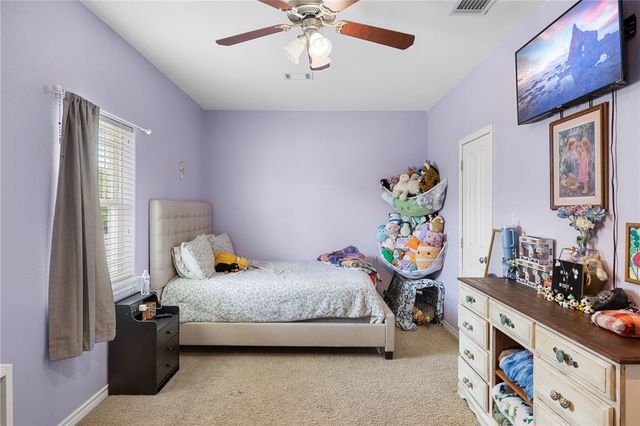 2182 Chestnut Oak Circle, College Station, TX 77845