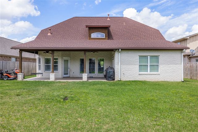 2182 Chestnut Oak Circle, College Station, TX 77845