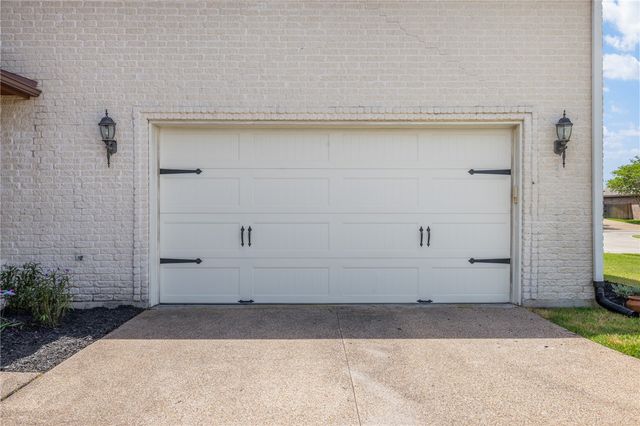2182 Chestnut Oak Circle, College Station, TX 77845