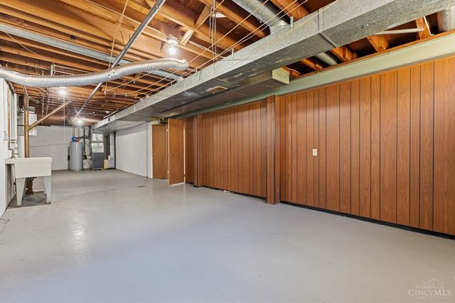 7988 Woodruff Road, Anderson Twp, OH 45255