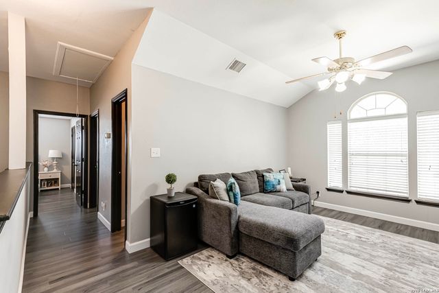 6406 Ruffled Grouse, San Antonio, TX 78233