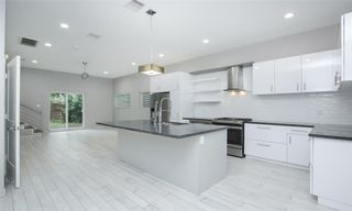 309 E 43rd Street A, Houston, TX 77022