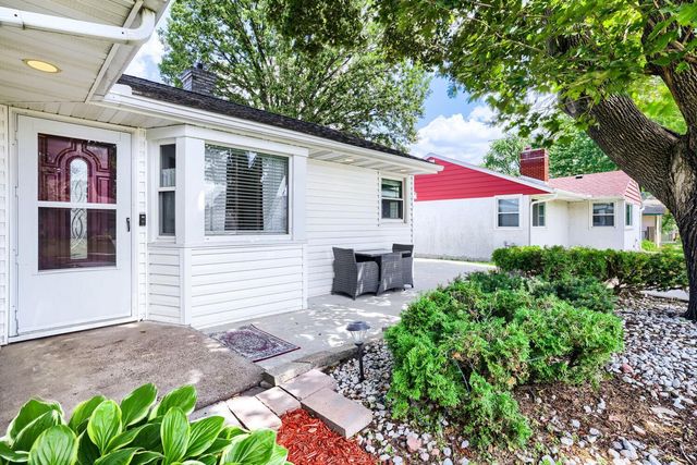 114 Frost Street W, South Saint Paul, MN 55075