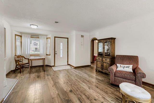 114 Frost Street W, South Saint Paul, MN 55075