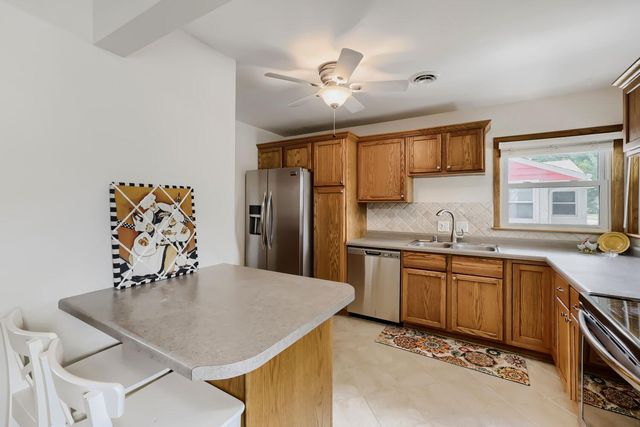 114 Frost Street W, South Saint Paul, MN 55075