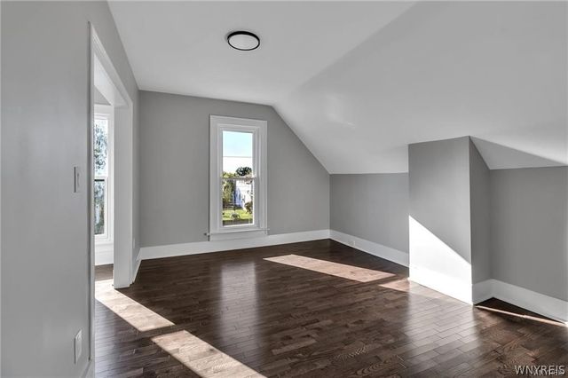 13 Dewitt, Upper Street, Buffalo, NY 14213