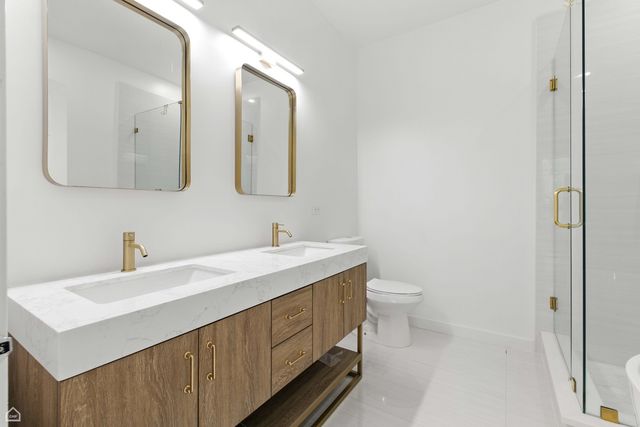 346 E 25th Place 25, Chicago, IL 60616