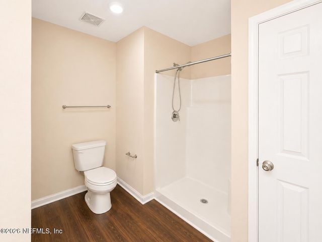 7800 POINT MEADOWS Drive 731, Jacksonville, FL 32256