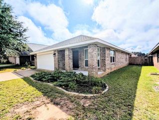 4723 Frances St, Pace, FL 32571