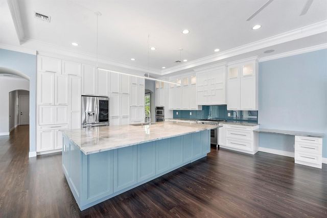 8050 NW 121ST Drive, Parkland, FL 33076