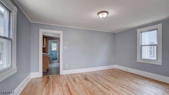 195 Pulaski Ave, Sayreville Boro, NJ 08872