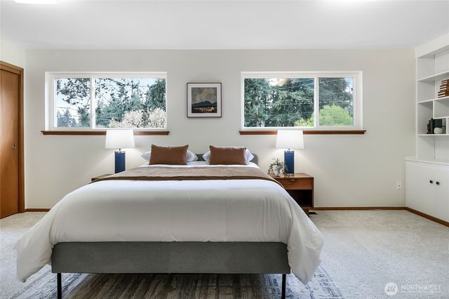 12647 SE 54th Street, Bellevue, WA 98006