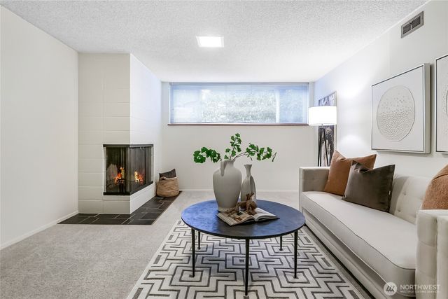 12647 SE 54th Street, Bellevue, WA 98006