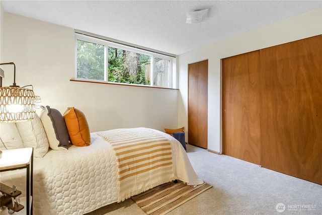 12647 SE 54th Street, Bellevue, WA 98006