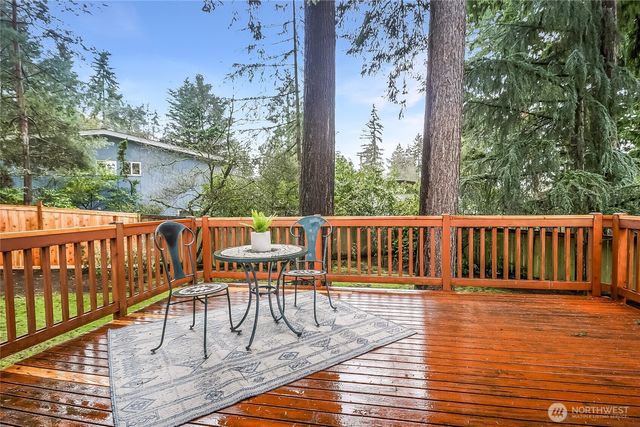 12647 SE 54th Street, Bellevue, WA 98006