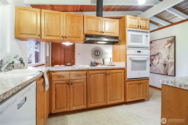 12647 SE 54th Street, Bellevue, WA 98006