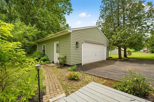 50 East 2nd Street, Vernon, NY 13421