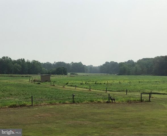 13235 KNOTTS LN, Golts, MD 21635