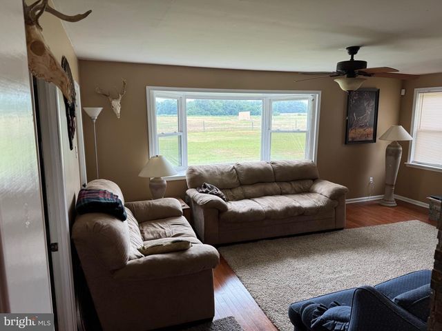 13235 KNOTTS LN, Golts, MD 21635