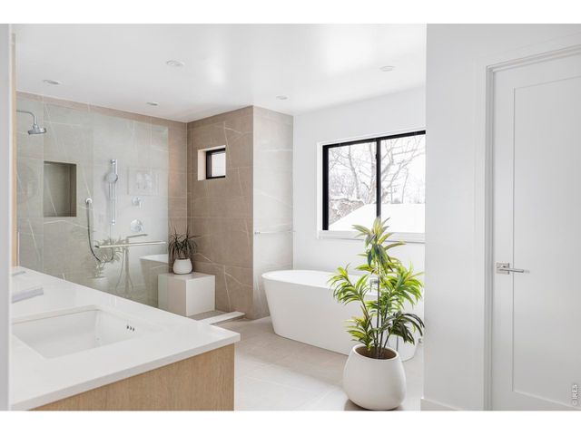 3560 16th St, Boulder, CO 80304