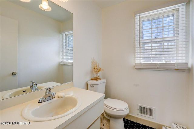 12 Harbor Court, West Long Branch, NJ 07764