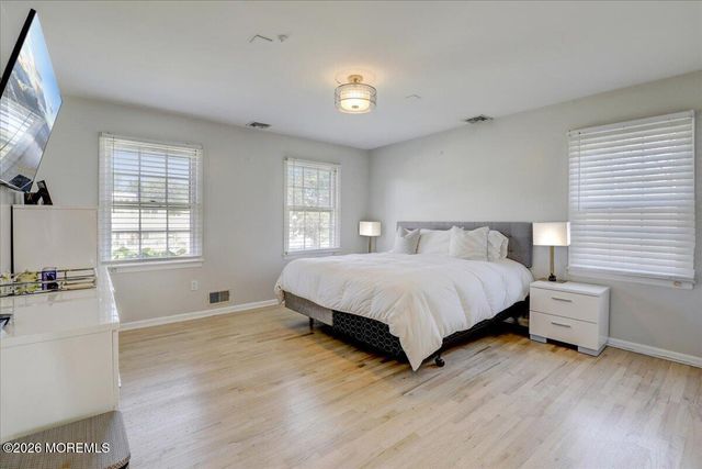 12 Harbor Court, West Long Branch, NJ 07764