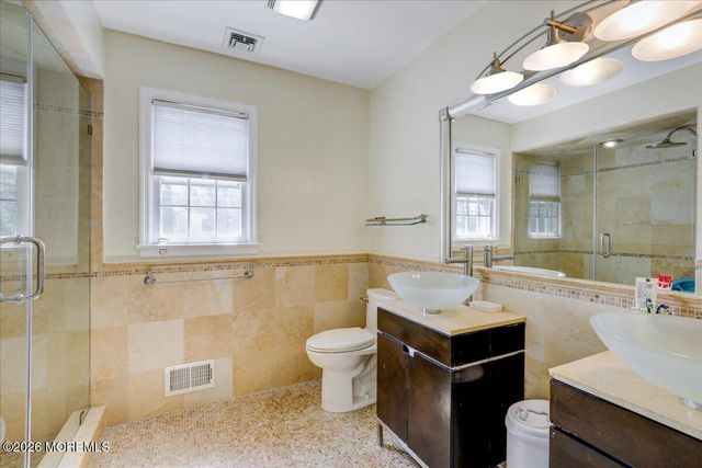 12 Harbor Court, West Long Branch, NJ 07764