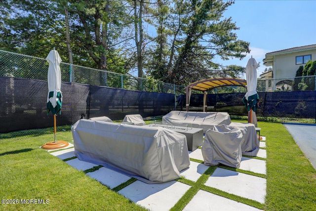 12 Harbor Court, West Long Branch, NJ 07764