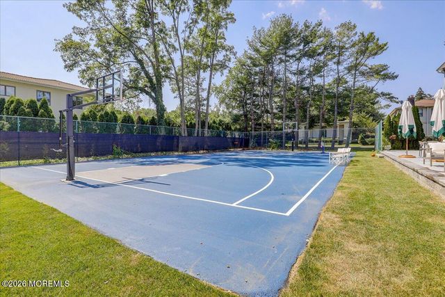 12 Harbor Court, West Long Branch, NJ 07764