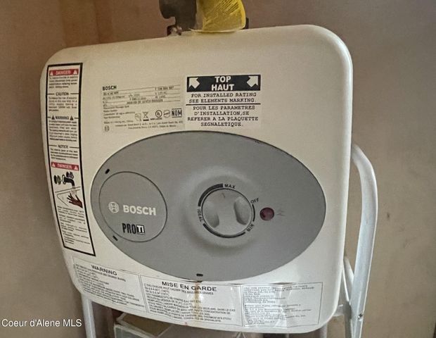 2447 Turner Hill Rd, Bonners Ferry, ID 83805