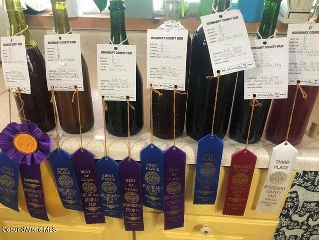 2447 Turner Hill Rd, Bonners Ferry, ID 83805