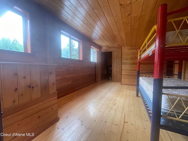 2447 Turner Hill Rd, Bonners Ferry, ID 83805