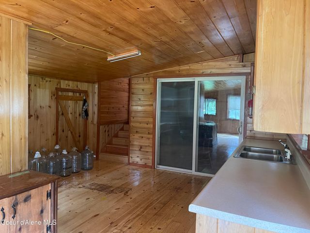 2447 Turner Hill Rd, Bonners Ferry, ID 83805