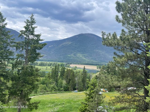 2447 Turner Hill Rd, Bonners Ferry, ID 83805
