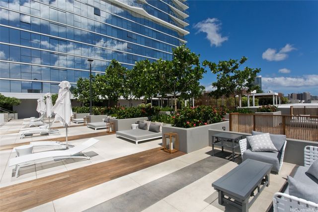 888 Kapiolani Boulevard 3502, Honolulu, HI 96813