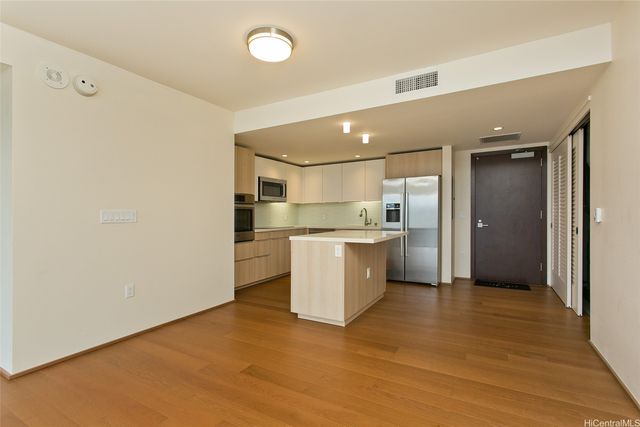 888 Kapiolani Boulevard 3502, Honolulu, HI 96813