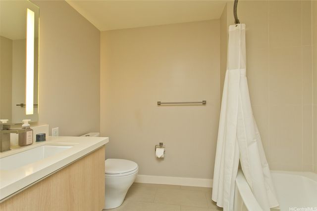 888 Kapiolani Boulevard 3502, Honolulu, HI 96813