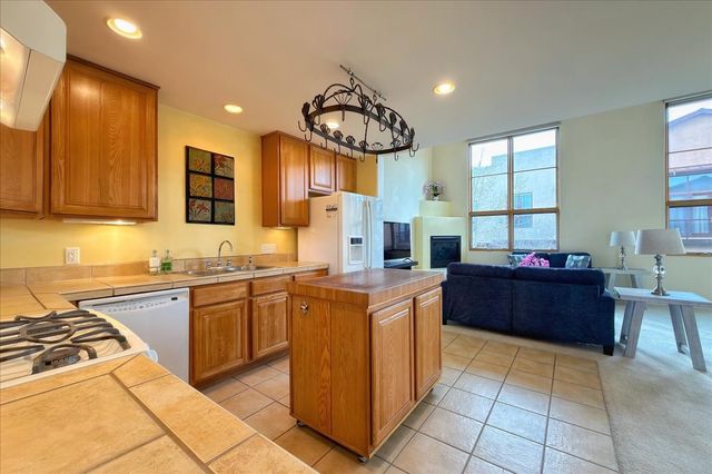 4714 Quemazon Place, Los Alamos, NM 87544