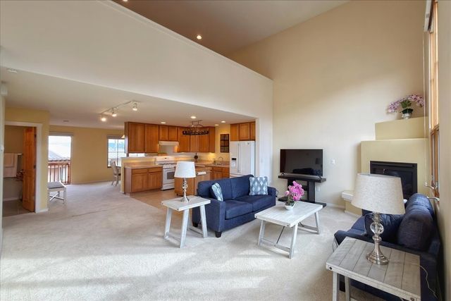 4714 Quemazon Place, Los Alamos, NM 87544