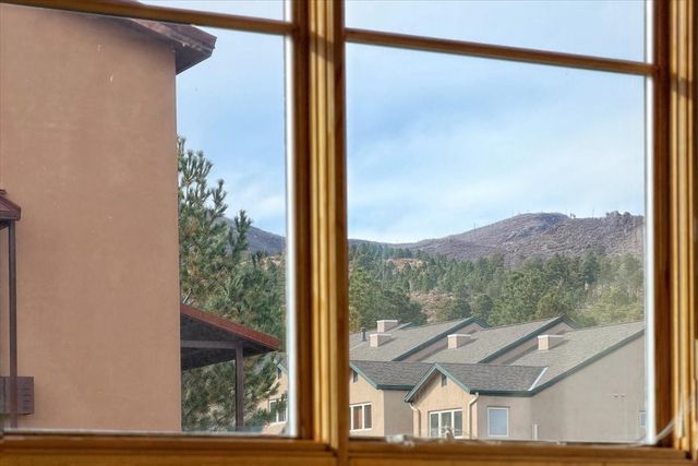 4714 Quemazon Place, Los Alamos, NM 87544