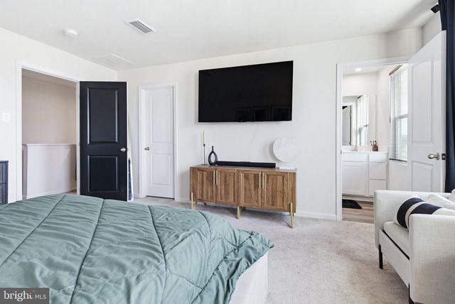 118 EQUINE DR, Marietta, PA 17547