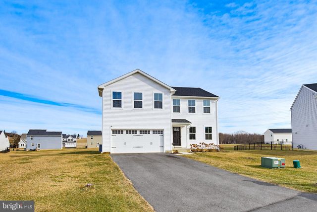 118 EQUINE DR, Marietta, PA 17547