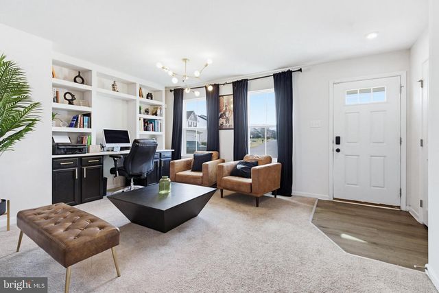 118 EQUINE DR, Marietta, PA 17547