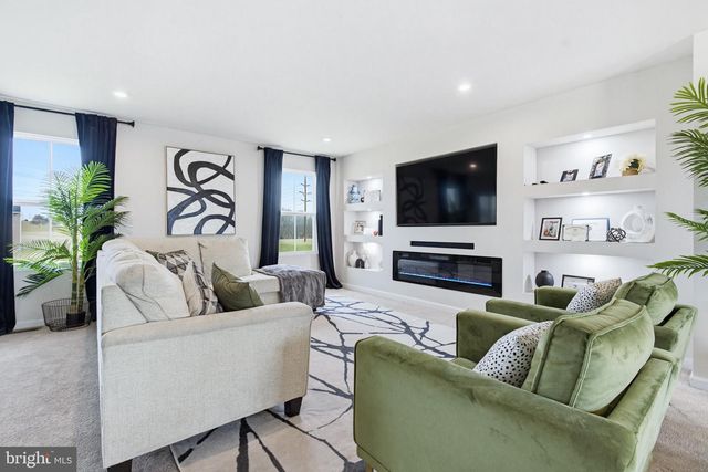 118 EQUINE DR, Marietta, PA 17547