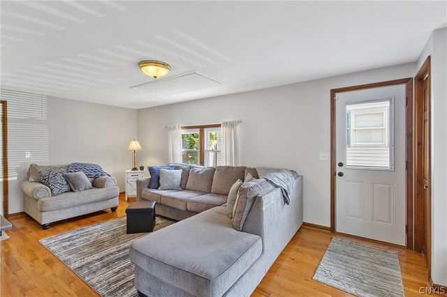 109 Bury Drive, Geddes, NY 13209