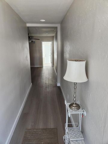 65 W 34th Street B, Riviera Beach, FL 33404