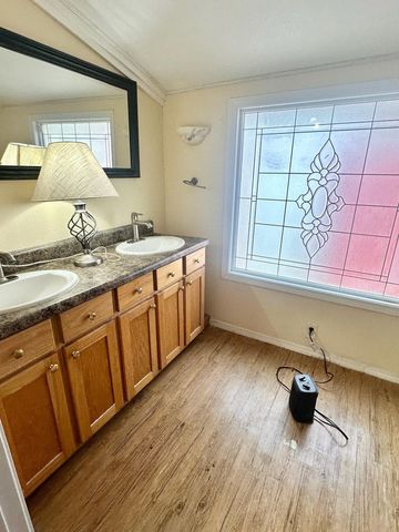 255 West Point Rd, Kilgore, TX 75662