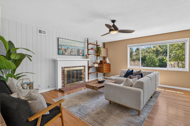1185 Weber Way, Sacramento, CA 95822