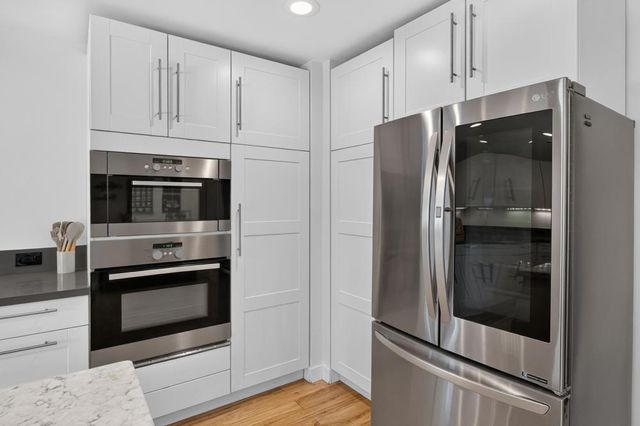 1185 Weber Way, Sacramento, CA 95822