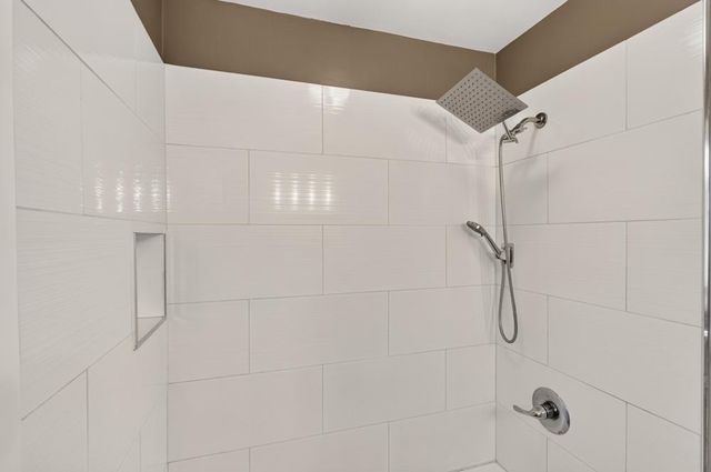 1185 Weber Way, Sacramento, CA 95822